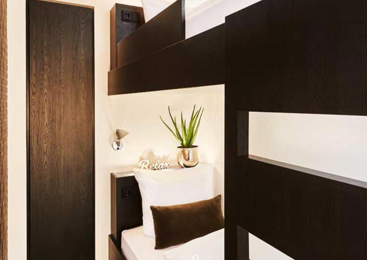 Nena Hotel Brema Zewnętrze zdjęcie